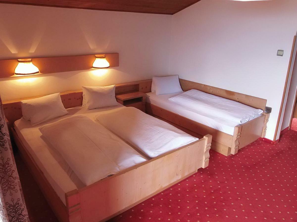 Garni Runggner Traubenhof Hotel Tramin an der Weinstraße Buitenkant foto